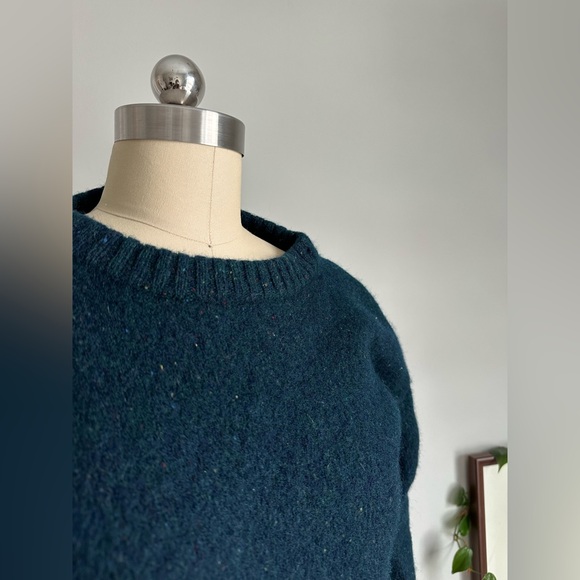 Eddie Bauer vintage wool sweater blue navy crew neck - Picture 5 of 9